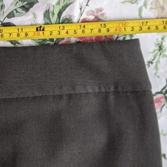 Anne Klein Pencil Skirt Grey size 10 - Picture 3 of 6